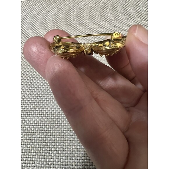 Vintage Butterfly Brooch Goldtone Rhinestone - Picture 9 of 9